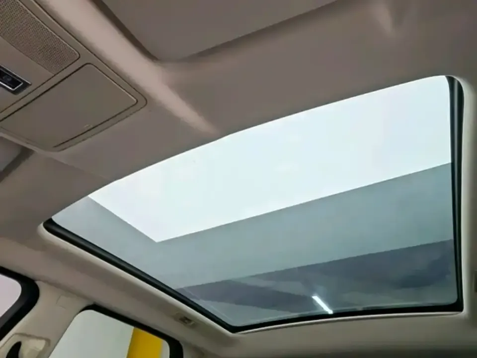 Land Rover Evoque (Import)