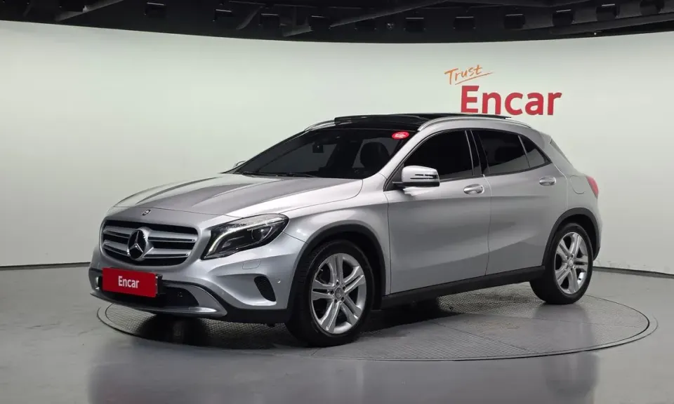 Mercedes-Benz GLA-Class