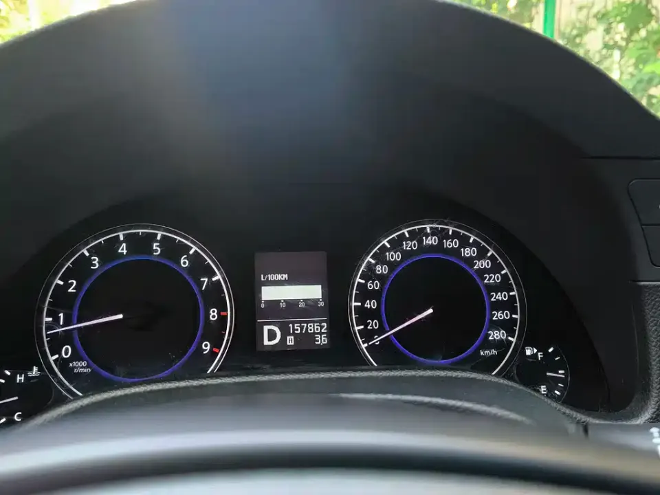 Infiniti G