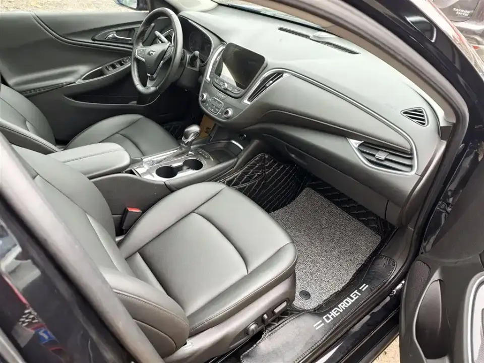 Chevrolet Malibu XL