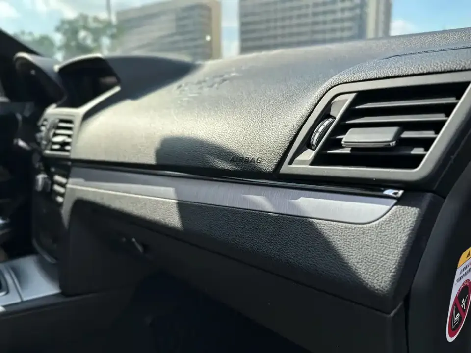 Mercedes-Benz E-Class (Import)