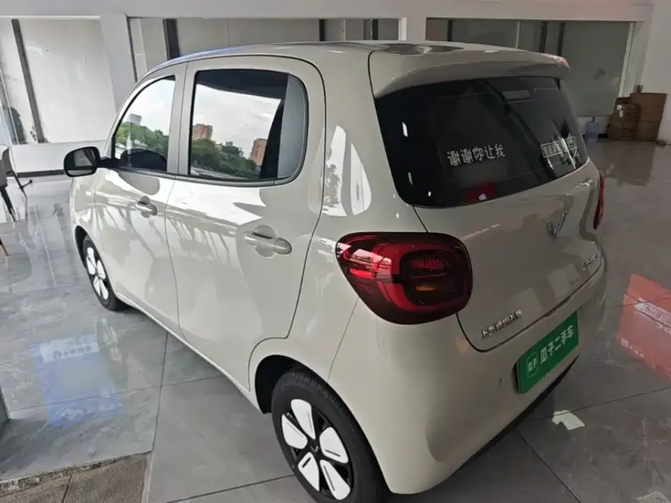 Wuling MINIEV
