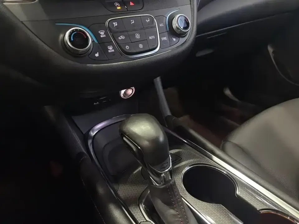 Chevrolet Malibu XL