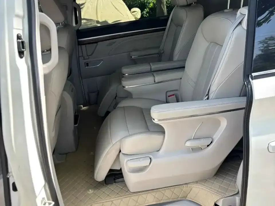 GAC Trumpchi M8