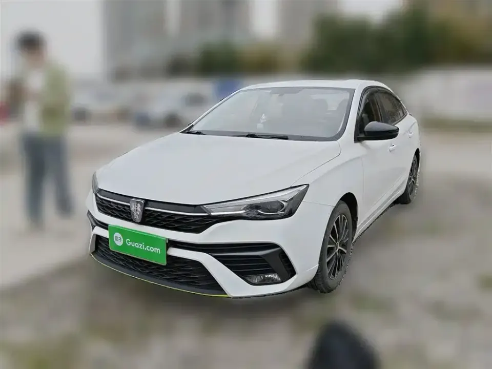 Roewe i5
