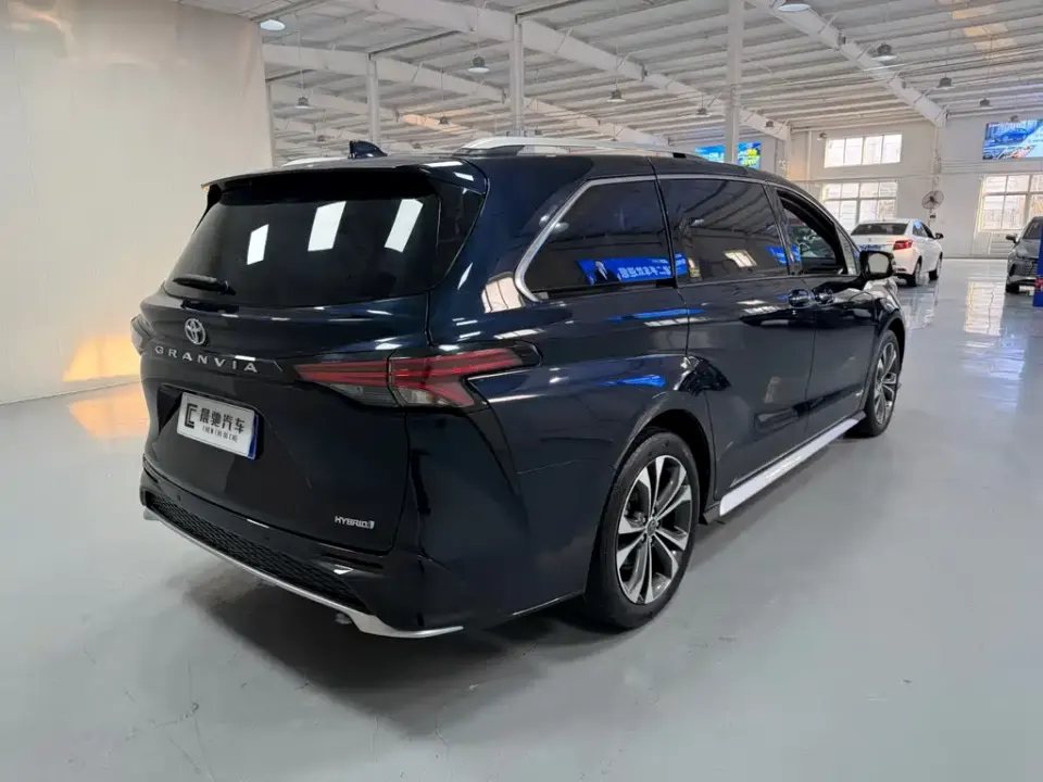 Toyota Granvia