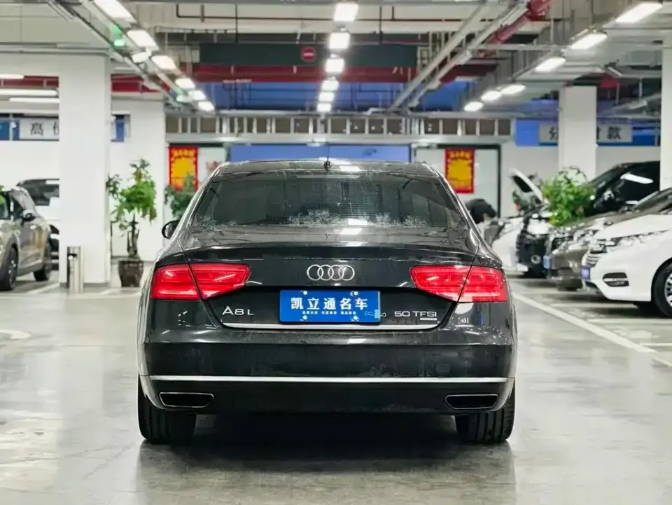 Audi A8