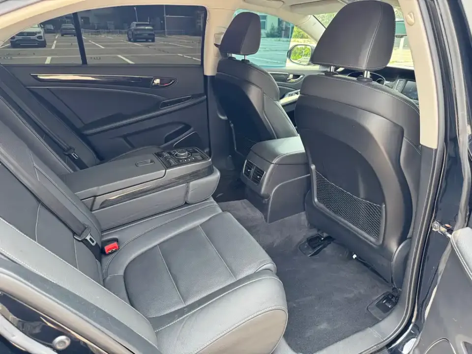 Hongqi Hongqi H7