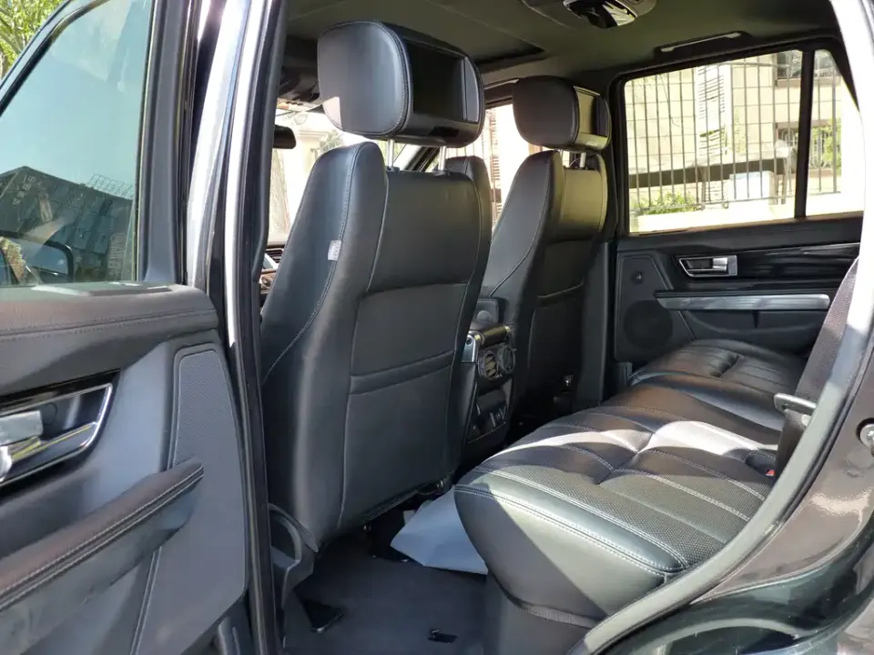 Land Rover Sport