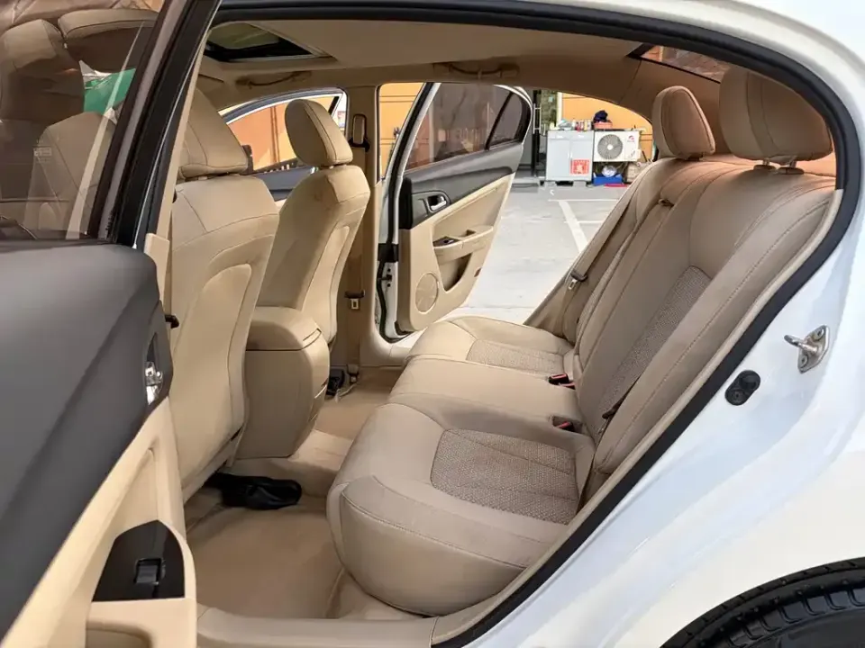 Bestune B50