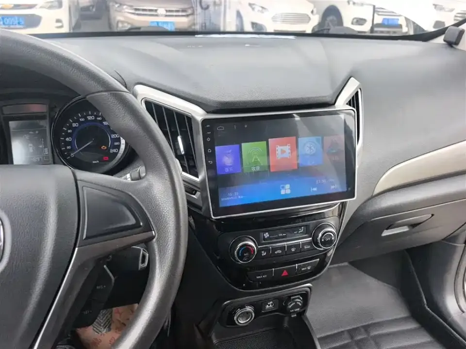 Changan CS15