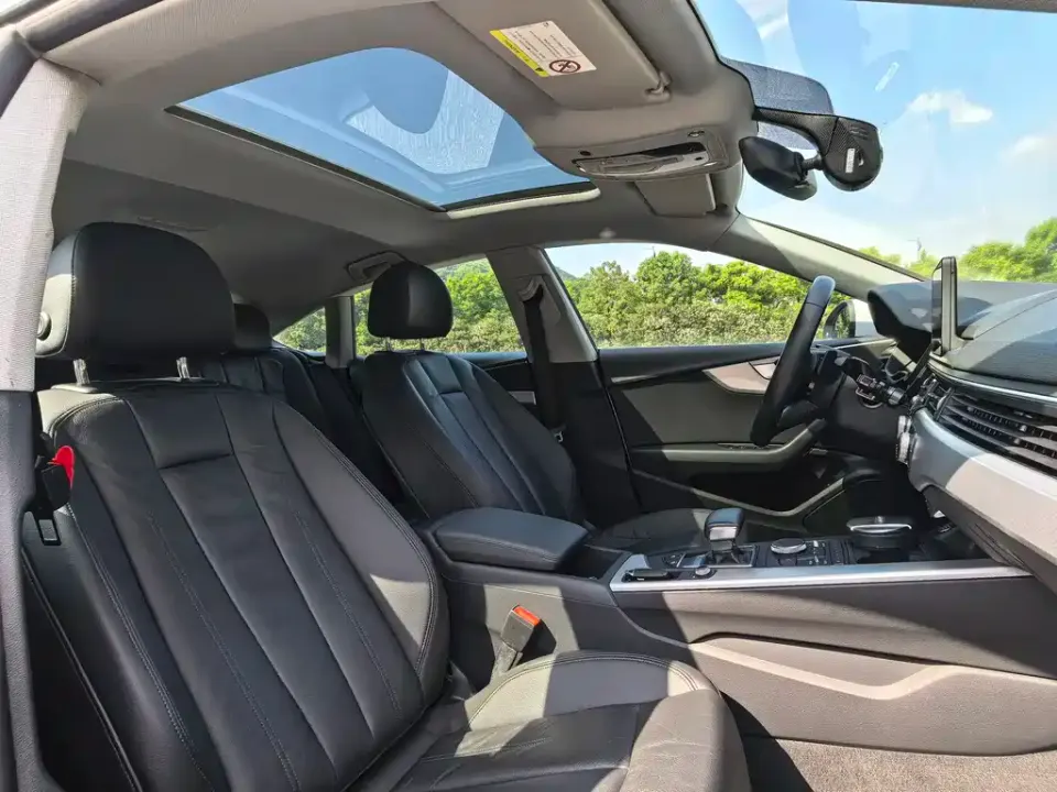 Audi A5 (Import)