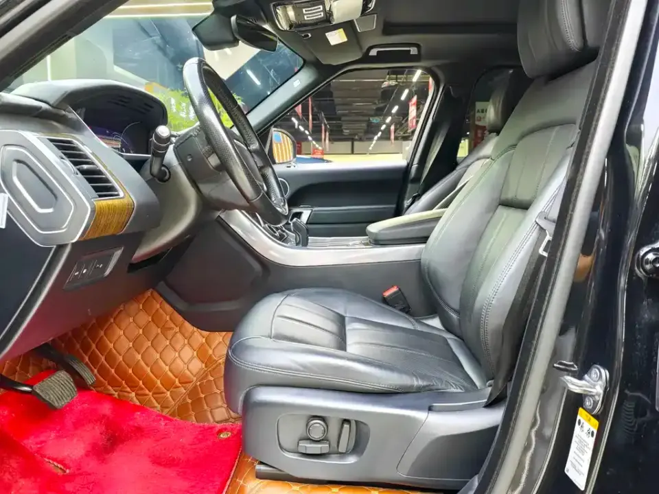 Land Rover Sport PHEV