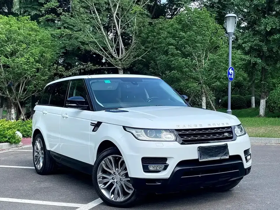 Land Rover Sport
