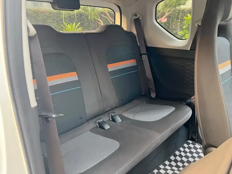 Wuling MINIEV