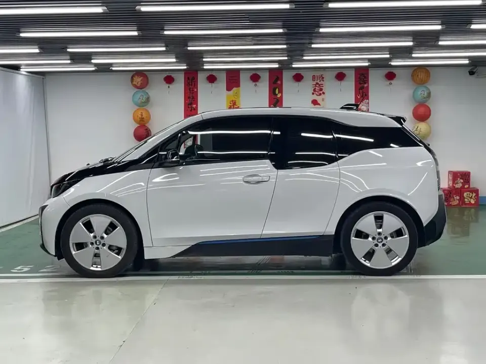 BMW i3 (Import)
