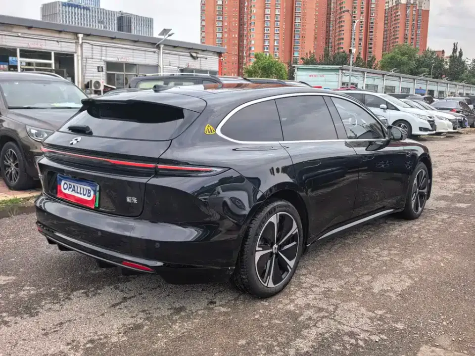 Nio ET5T