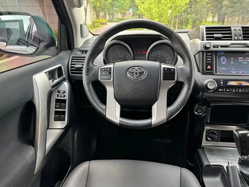 Toyota Prado (Import)