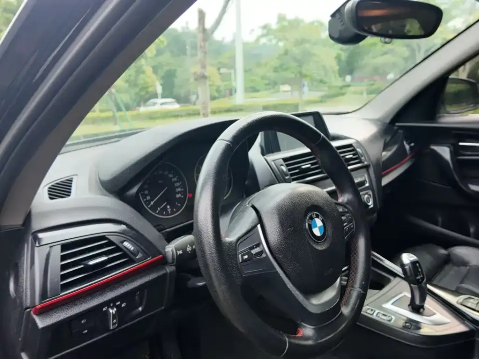 BMW 1 Series (Import)