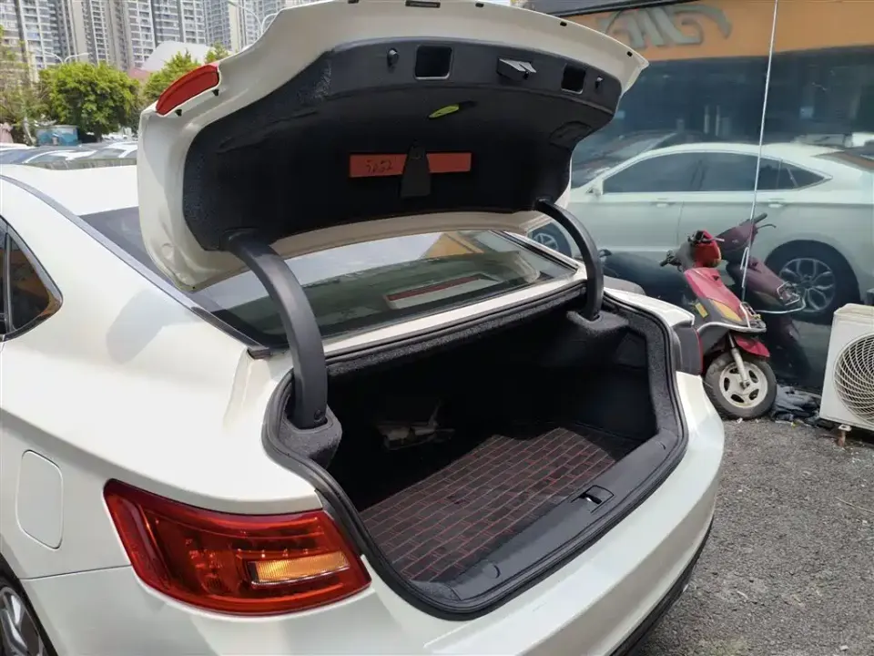 Geely Borui