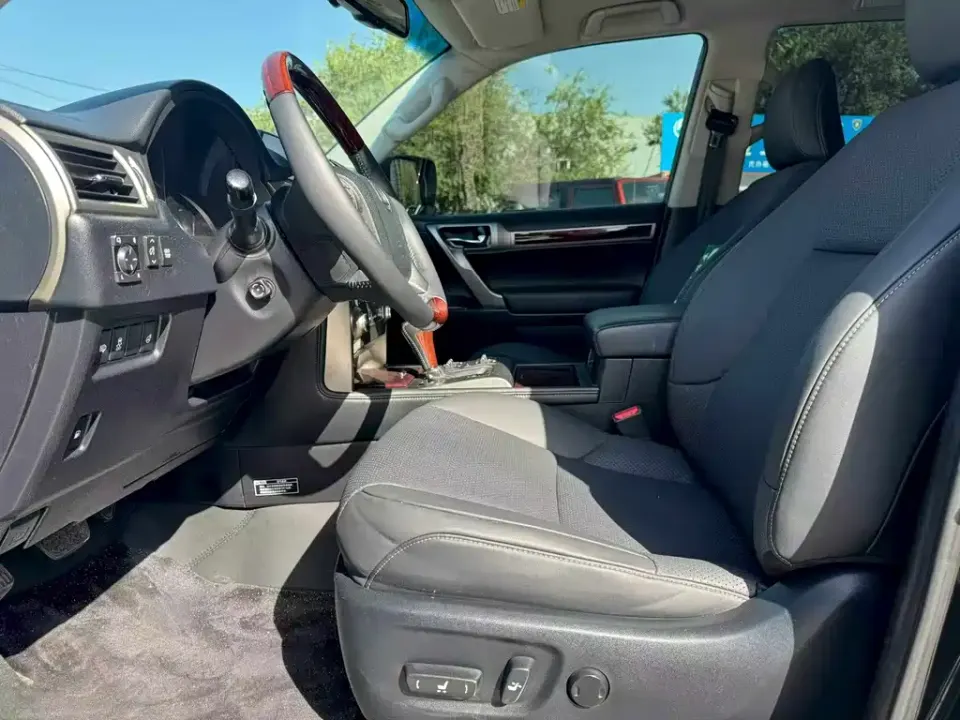 Lexus GX