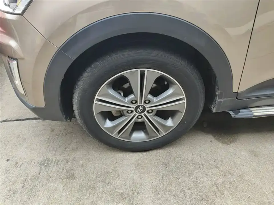 Hyundai ix25