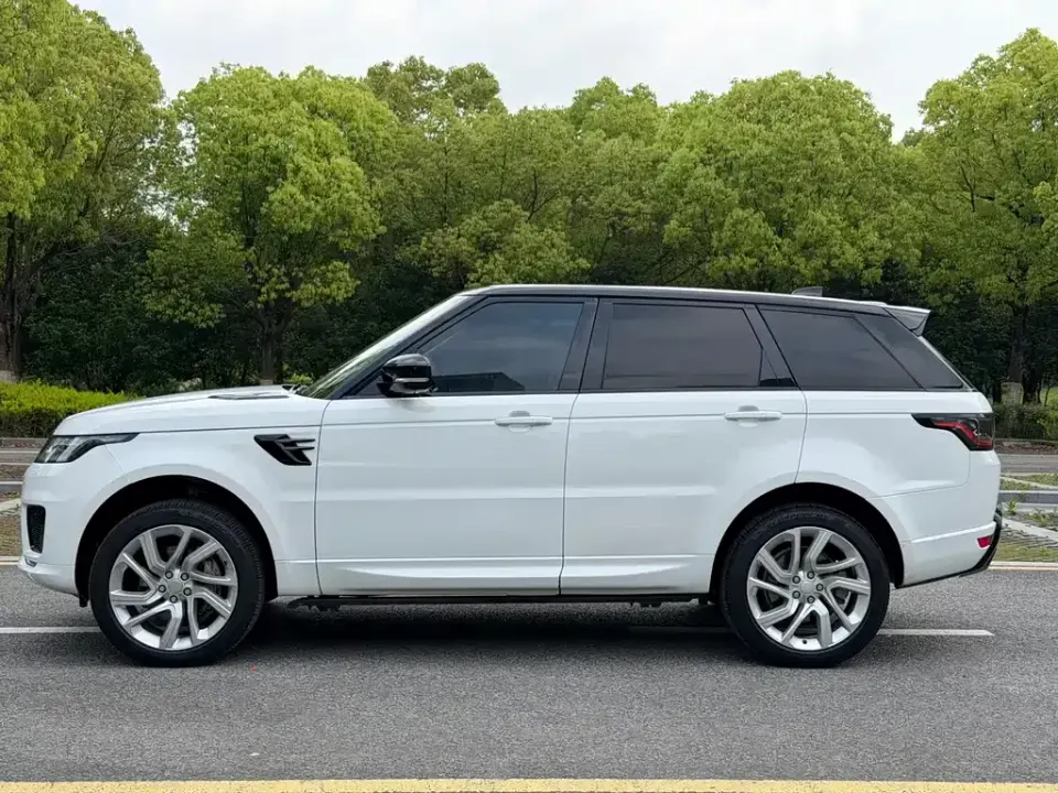Land Rover Sport