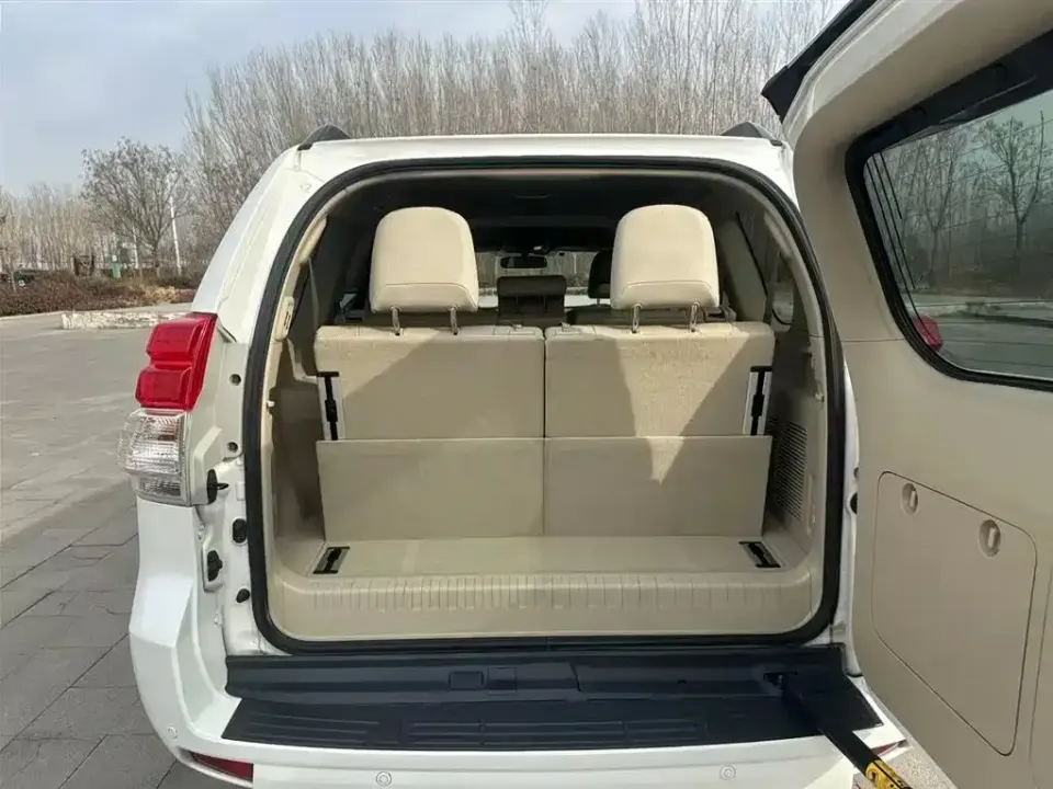 Toyota Prado