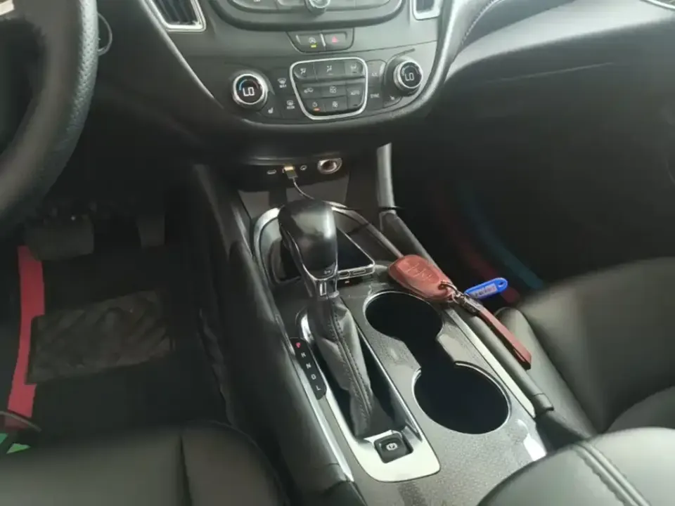 Chevrolet Malibu XL