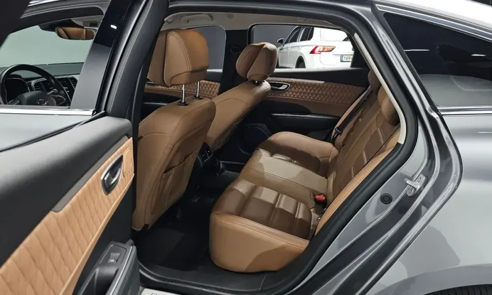 Renault Samsung SM6