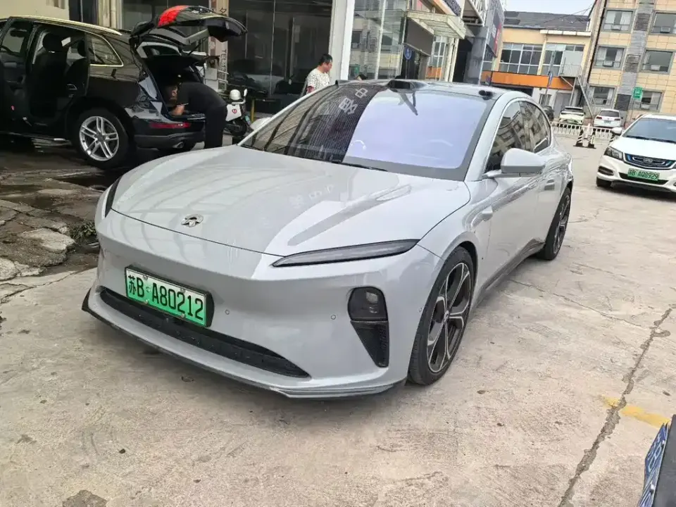 Nio ET5