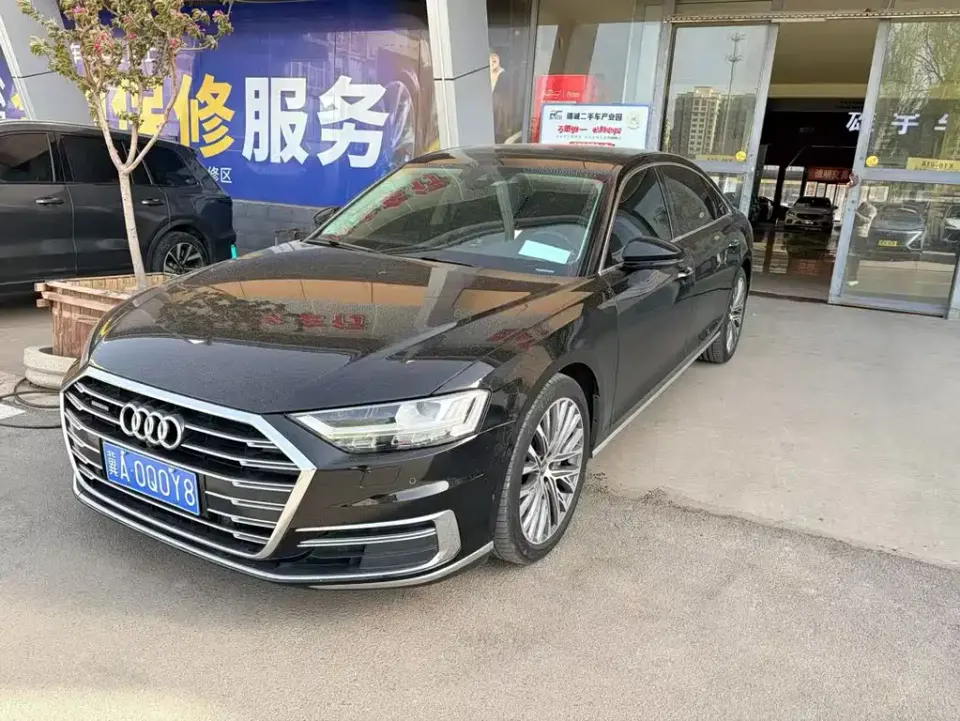 Audi A8