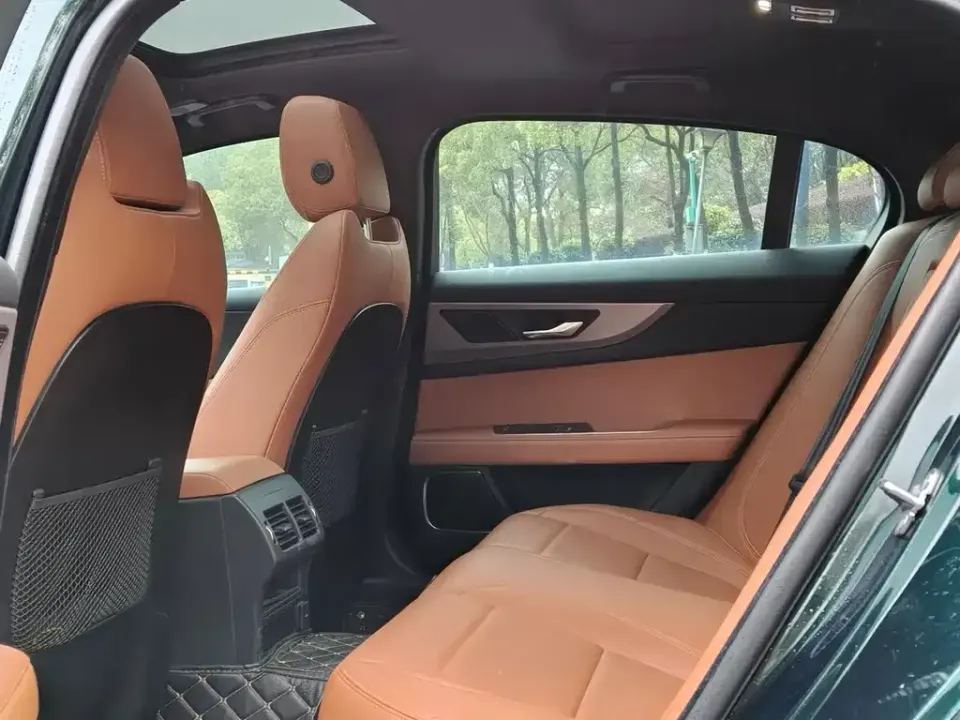 Jaguar XEL