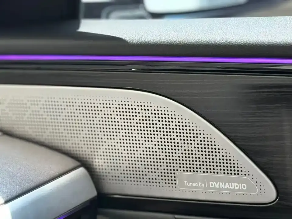 Xpeng P7