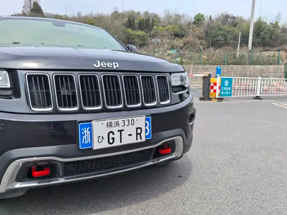 Jeep Grand Cherokee (Import)