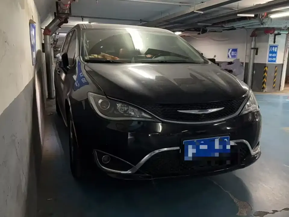 Chrysler Grand Voyager (Import)