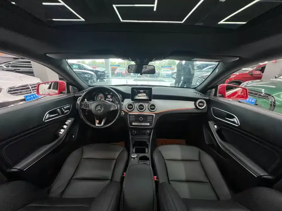 Mercedes-Benz CLA (Import)