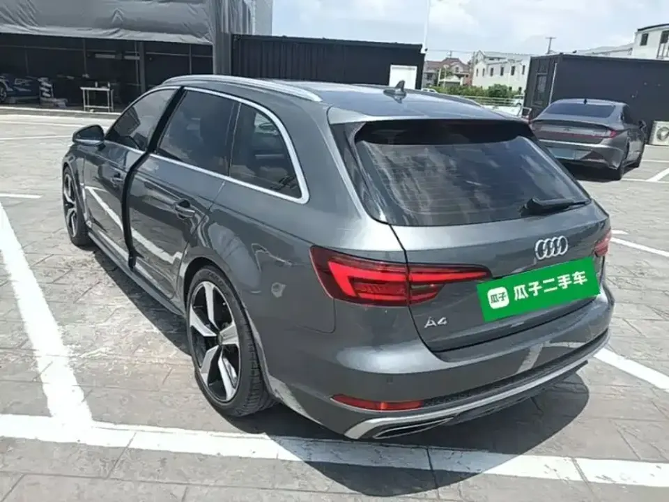 Audi A4 (Import)