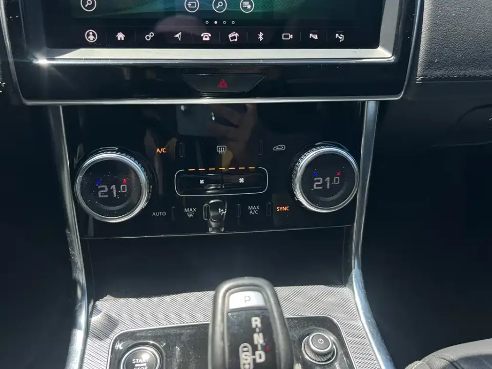 Jaguar XEL