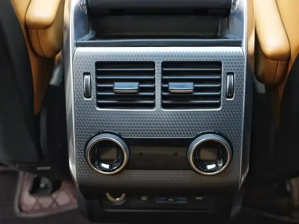 Land Rover Sport