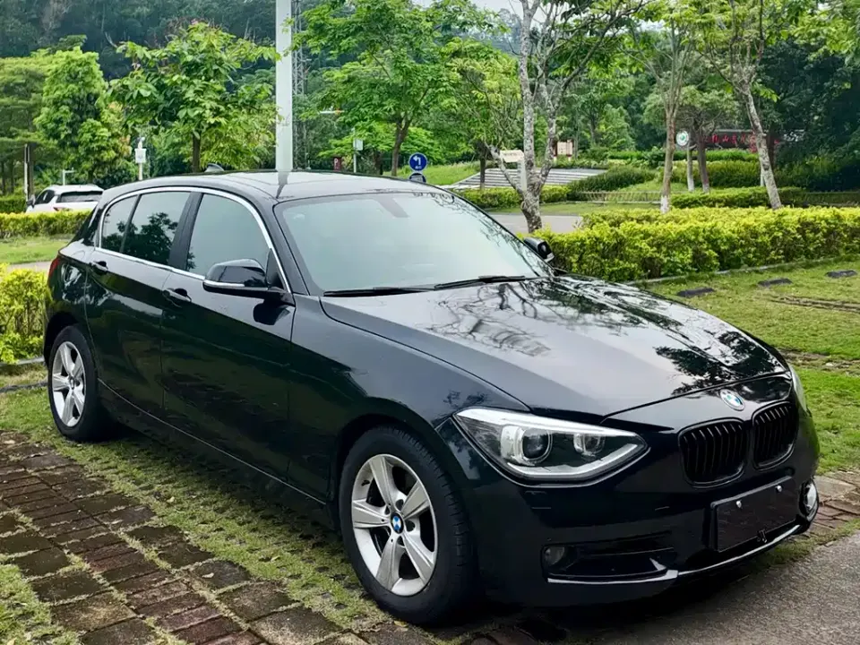BMW 1 Series (Import)