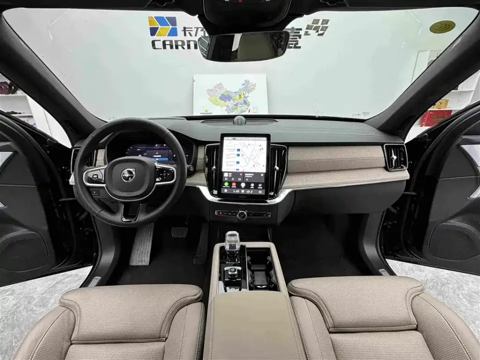 Volvo XC90 PHEV