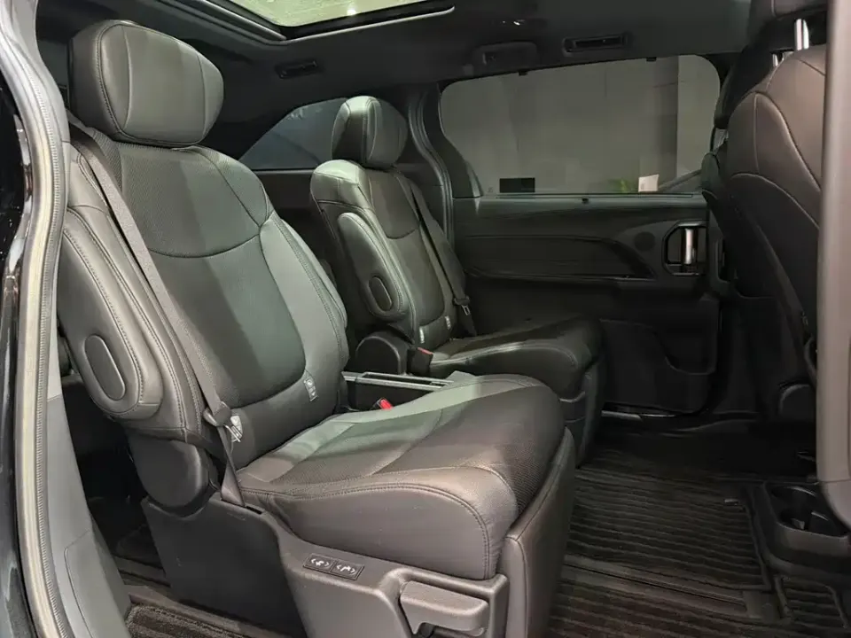 Toyota Granvia