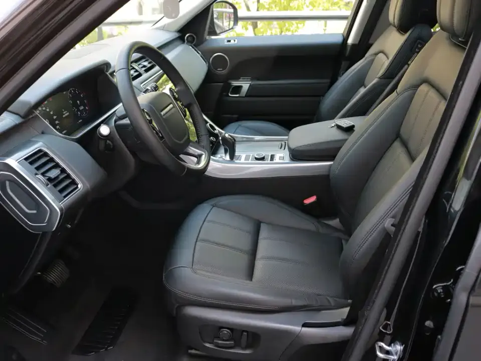 Land Rover Sport