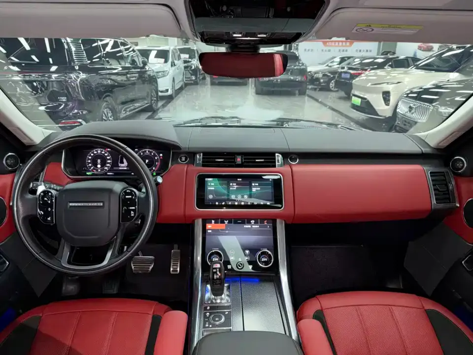 Land Rover Sport