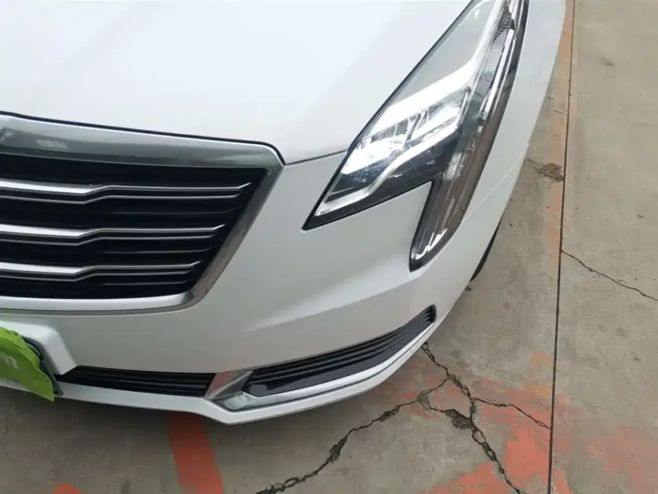 Cadillac XTS