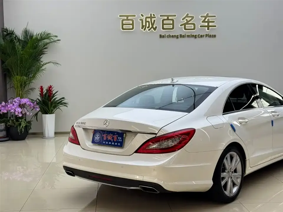 Mercedes-Benz CLS