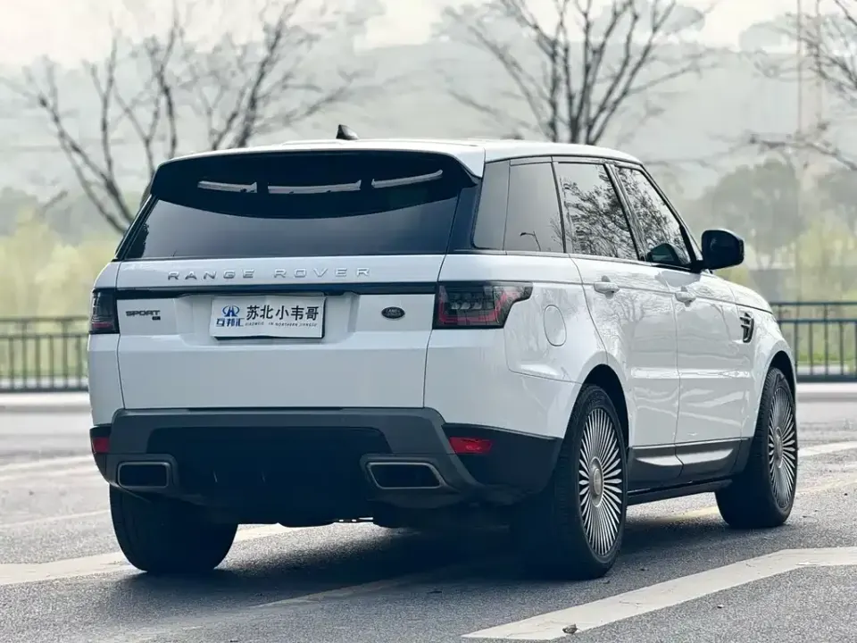 Land Rover Sport