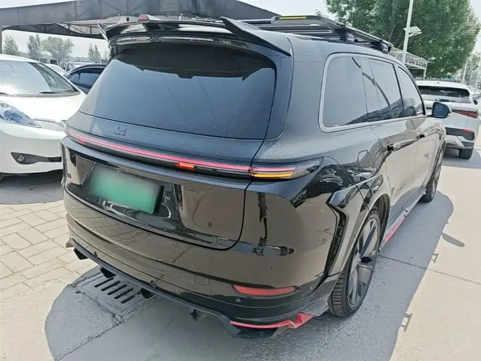 Li Li L9