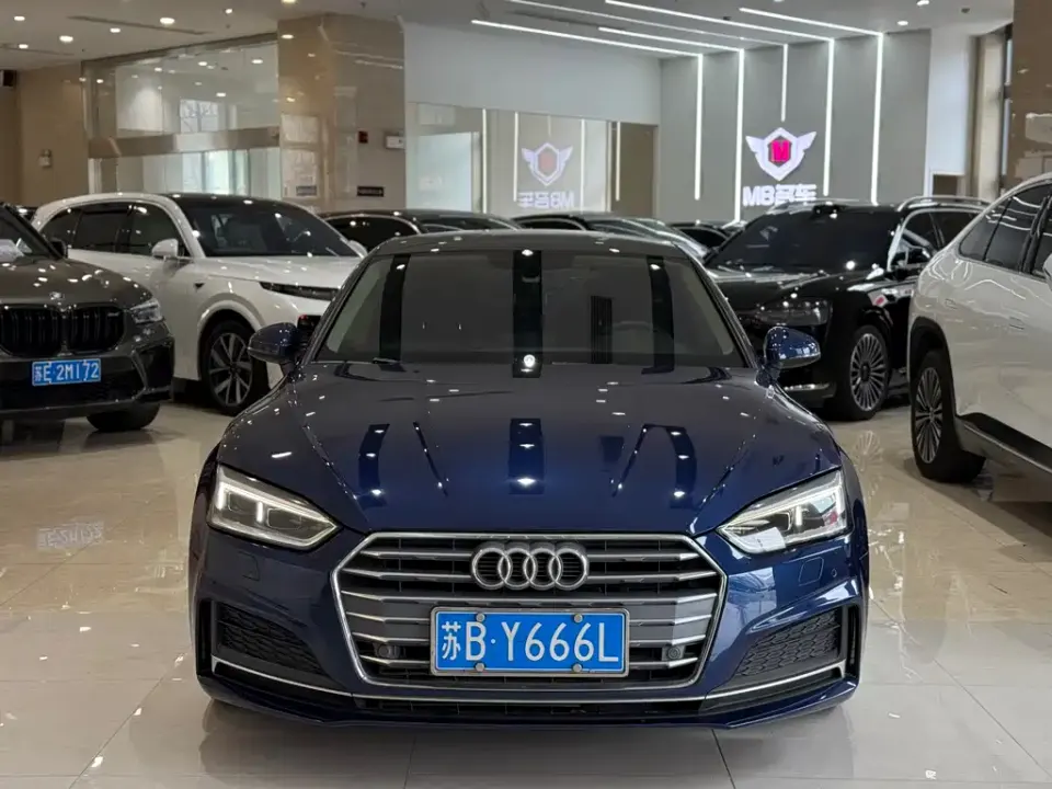 Audi A5 (Import)